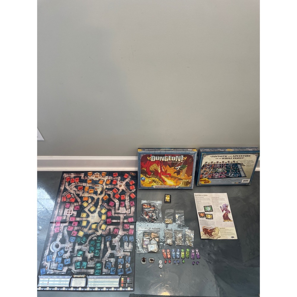 Dungeon! Fantasy Board Game Dungeons & Dragons Wizards Coast 2012 Complete